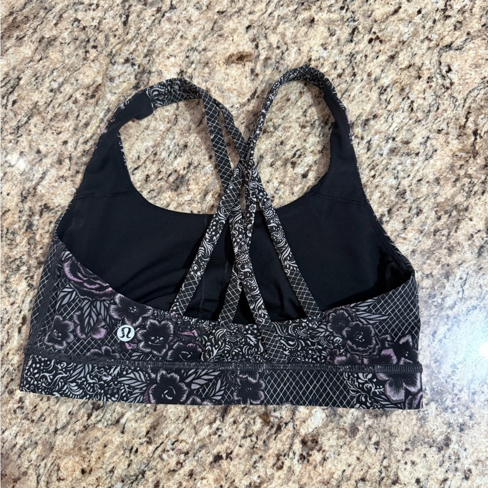 Lululemon Energy Sport Bra Size 6 - Picture 3 of 4